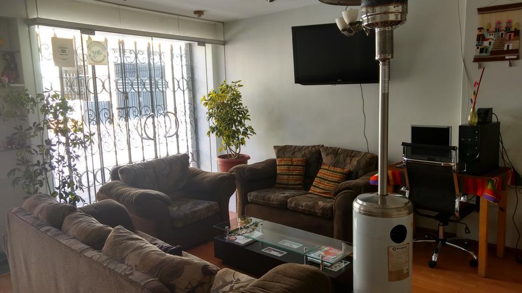 Manuelita House Bed & Breakfast Puno Dış mekan fotoğraf