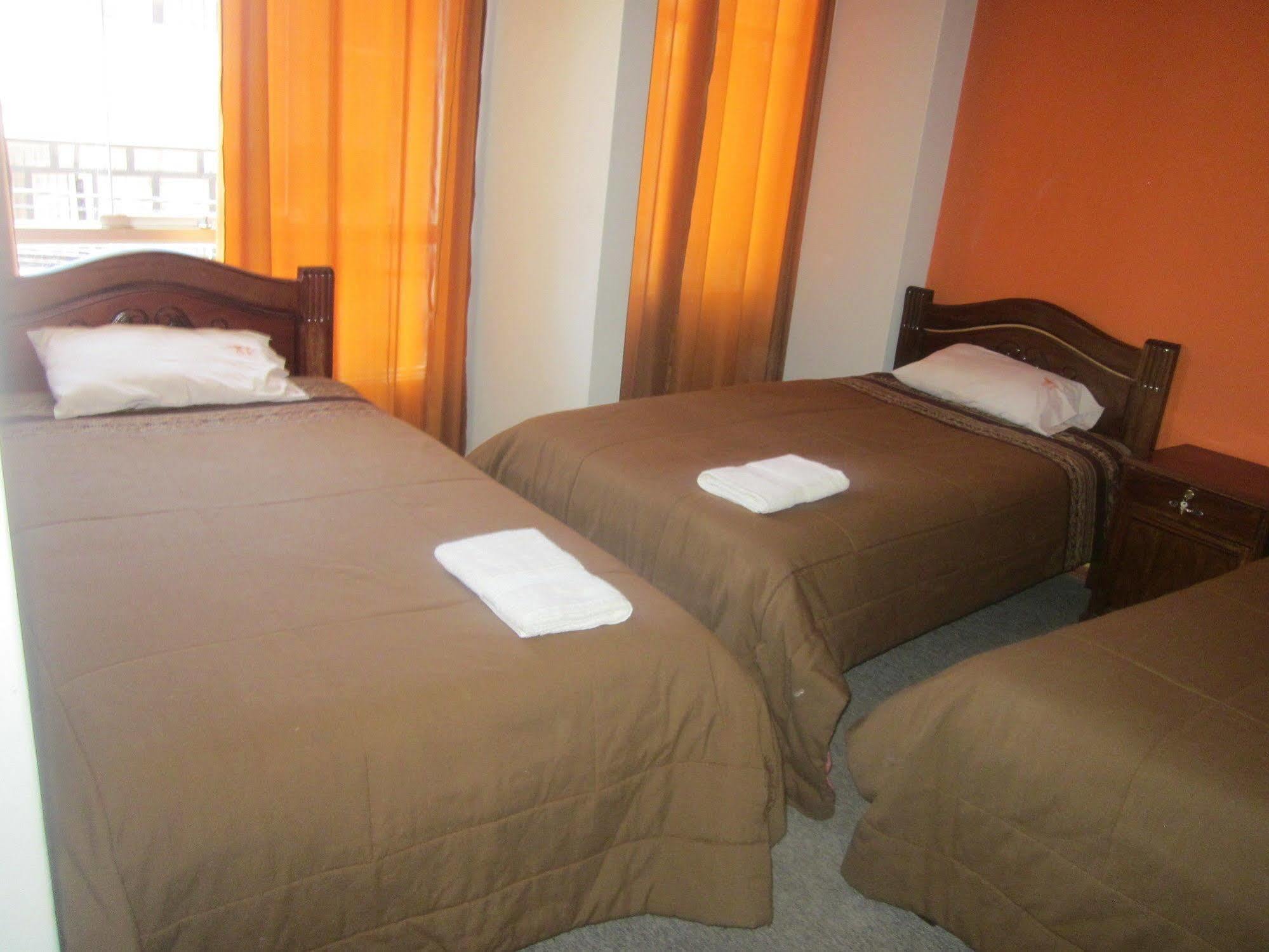 Manuelita House Bed & Breakfast Puno Dış mekan fotoğraf
