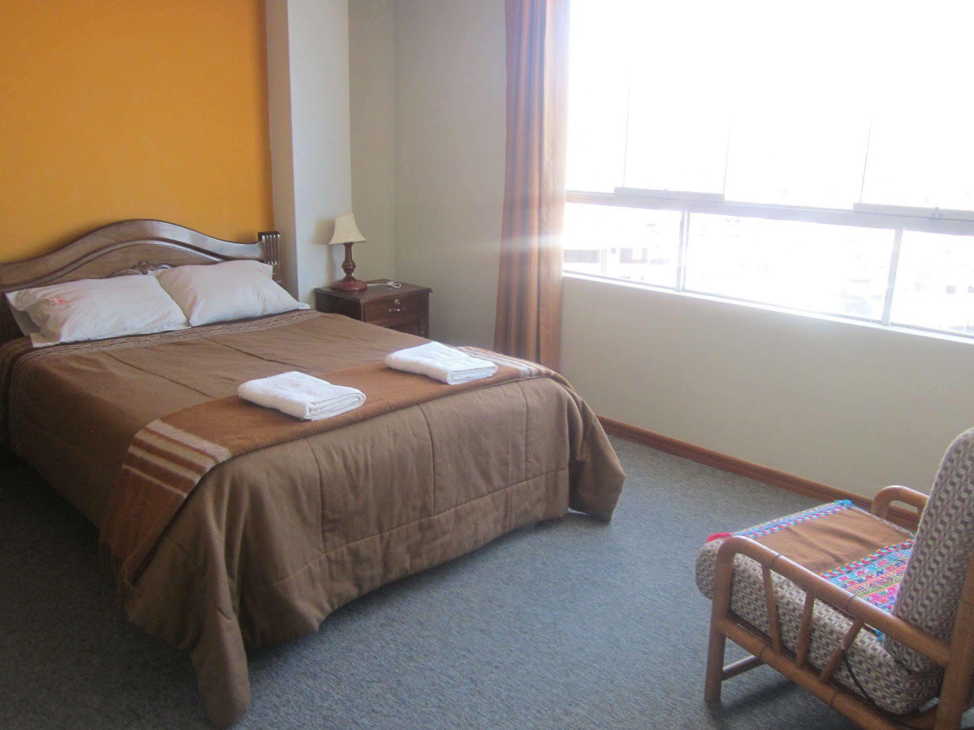 Manuelita House Bed & Breakfast Puno Dış mekan fotoğraf