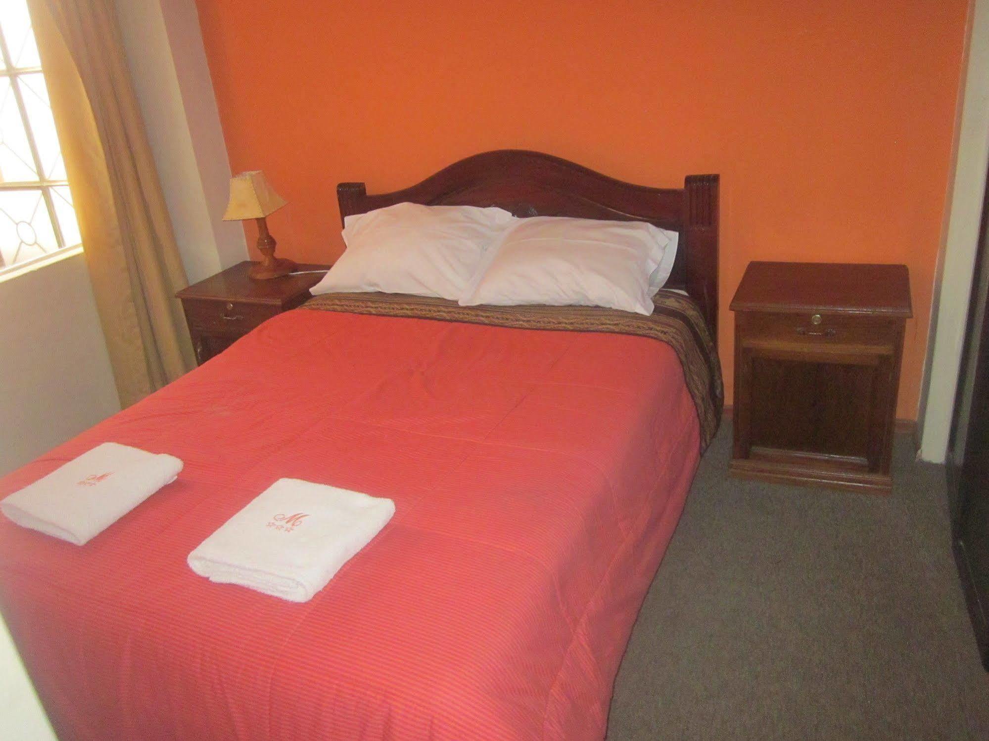 Manuelita House Bed & Breakfast Puno Dış mekan fotoğraf